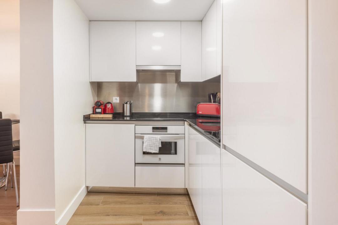 Bright Duplex- 1Bd 1,5 Bth - Sol Apartment Madrid Luaran gambar
